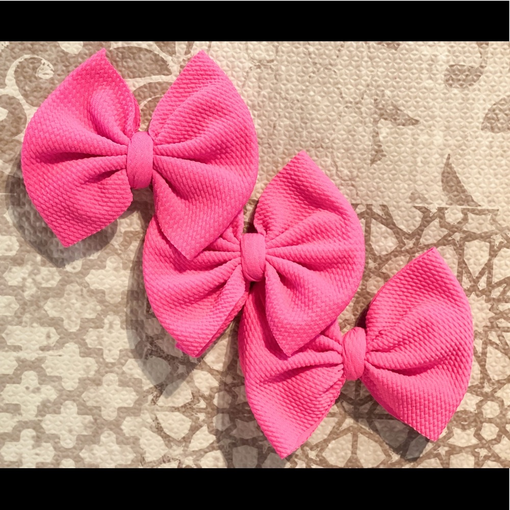 Neon Pink Bow